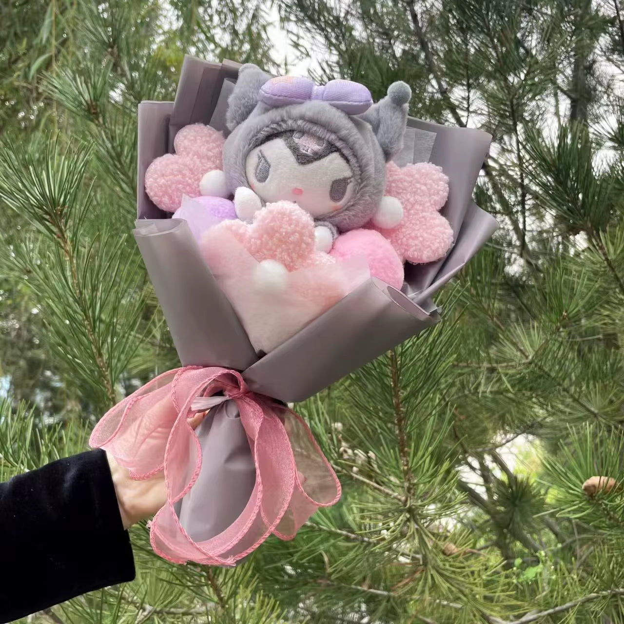 Hello Kitty Plush Bouquet – Perfect Gift for Every Occasion