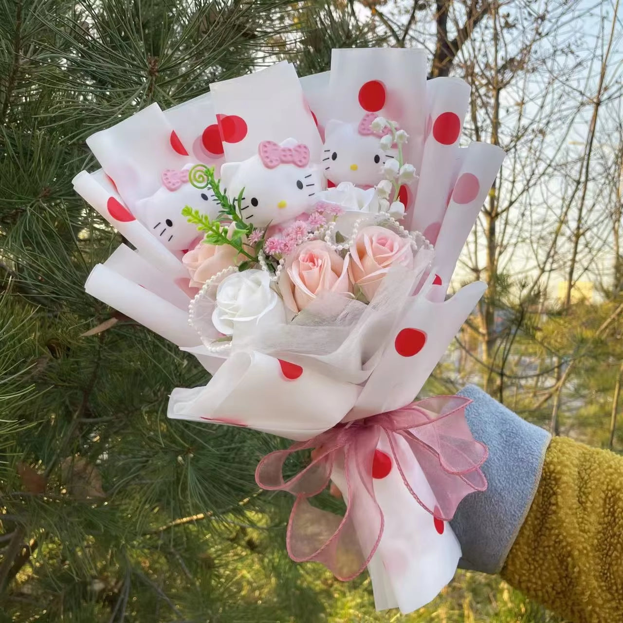 Hello Kitty Plush Bouquet – Perfect Gift for Every Occasion