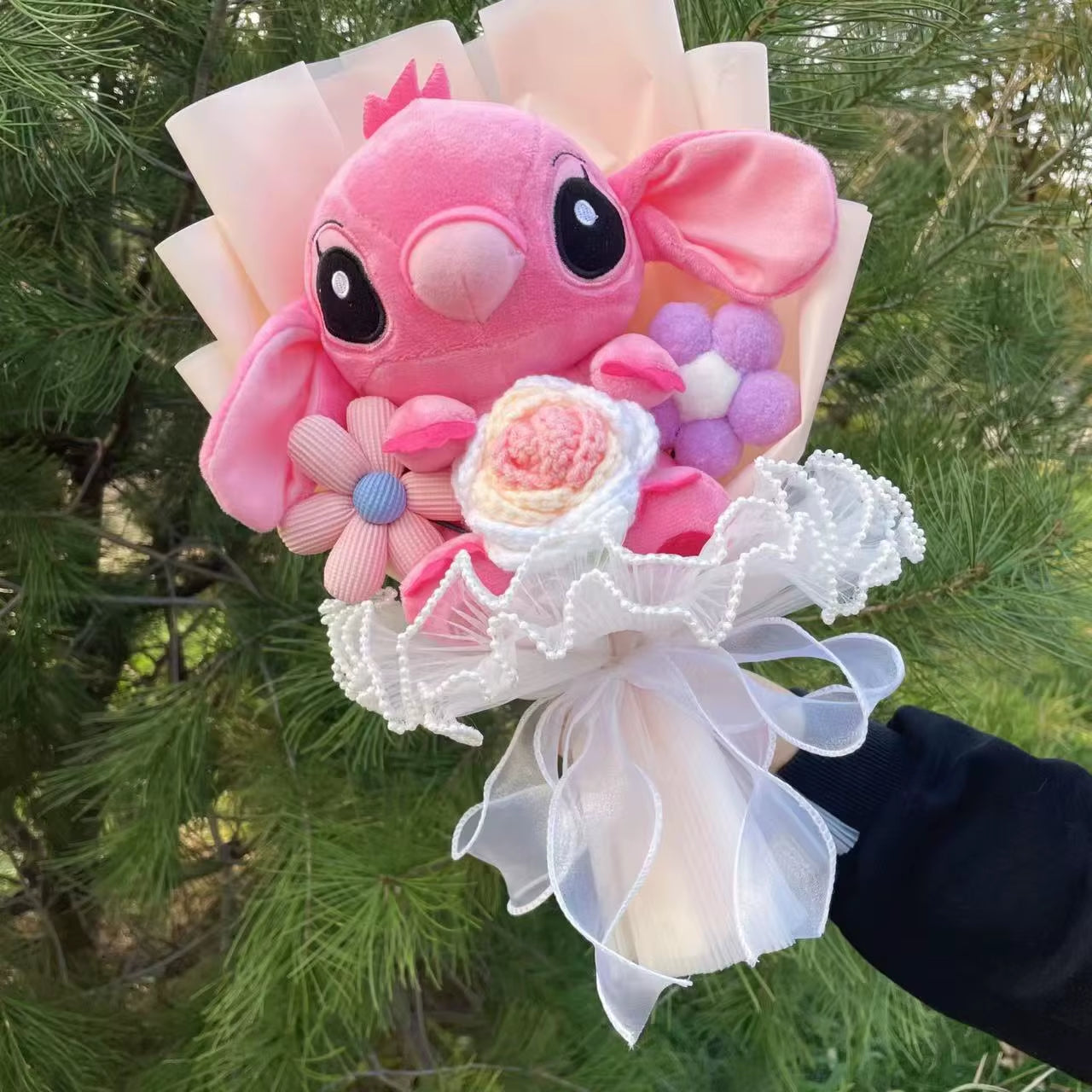 Stitch Plush Doll with Flower Bouquet – Handmade Gift for All Occasions