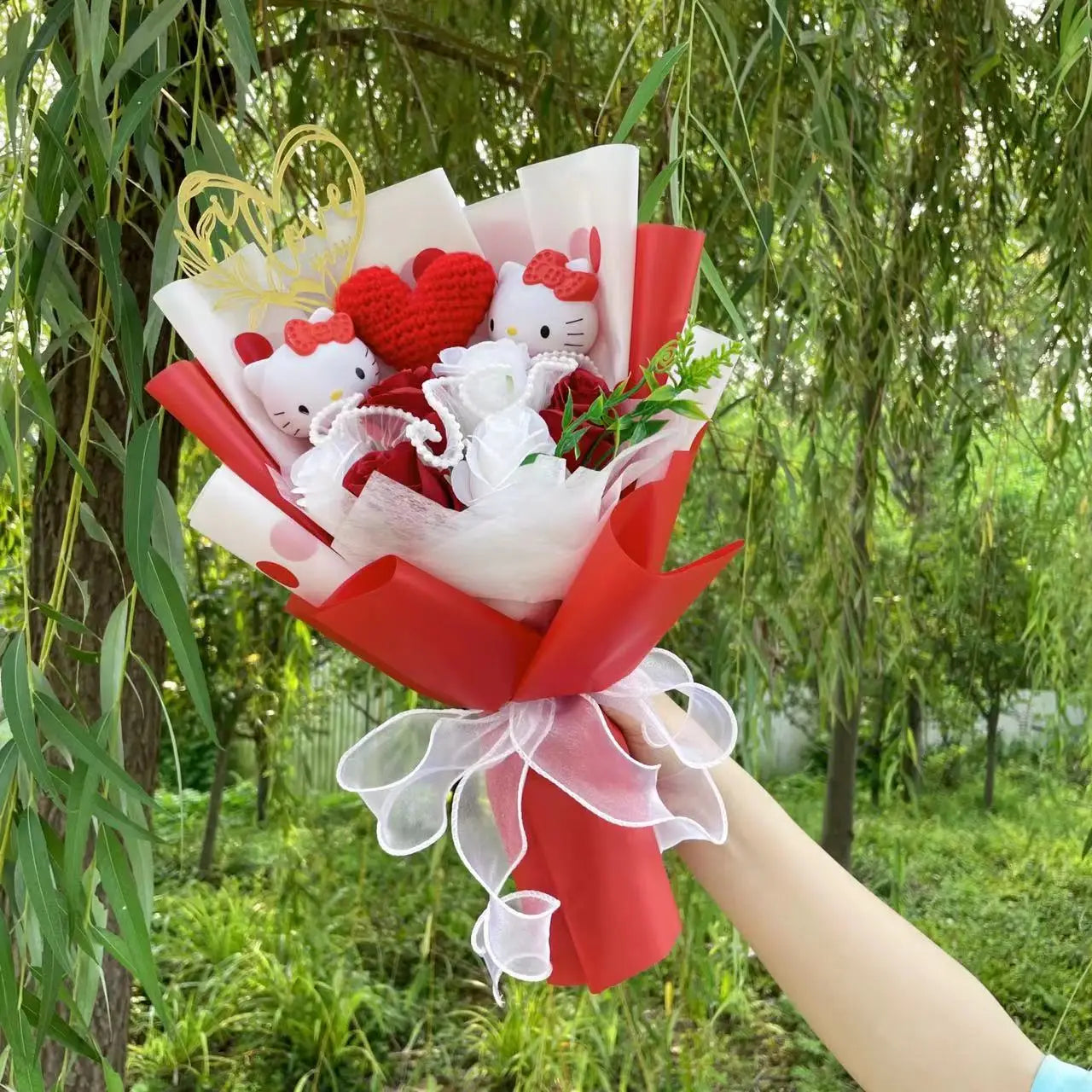 Hello Kitty Plush Bouquet – Perfect Gift for Every Occasion