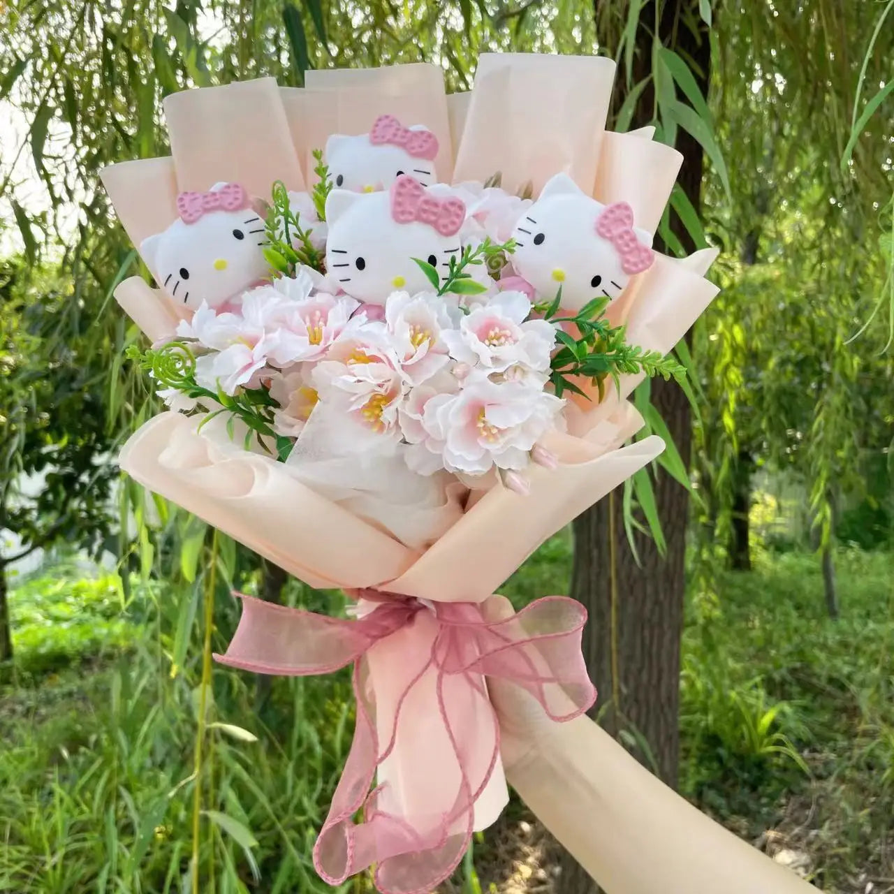 Hello Kitty Plush Bouquet – Perfect Gift for Every Occasion