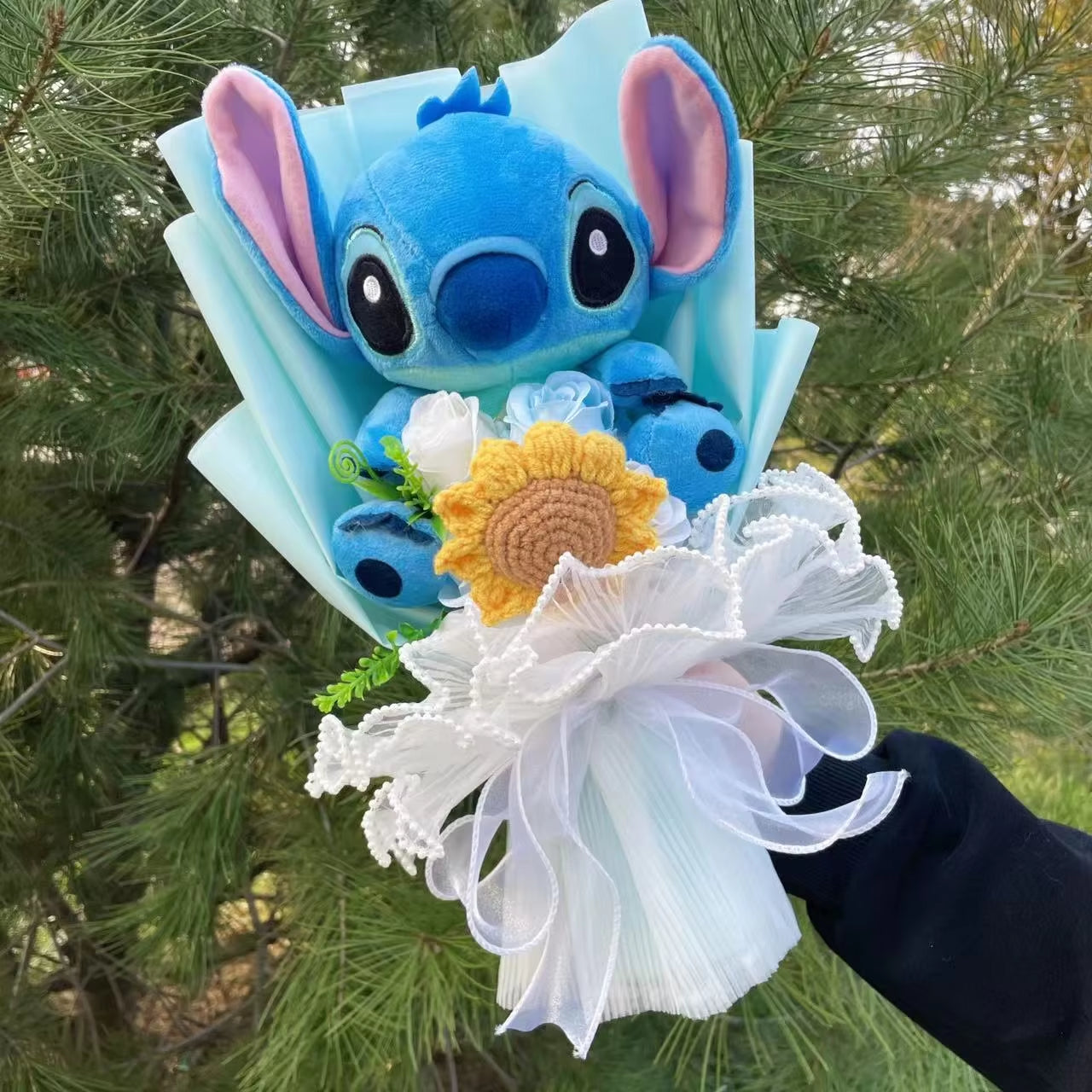 Stitch Plush Doll with Flower Bouquet – Handmade Gift for All Occasions