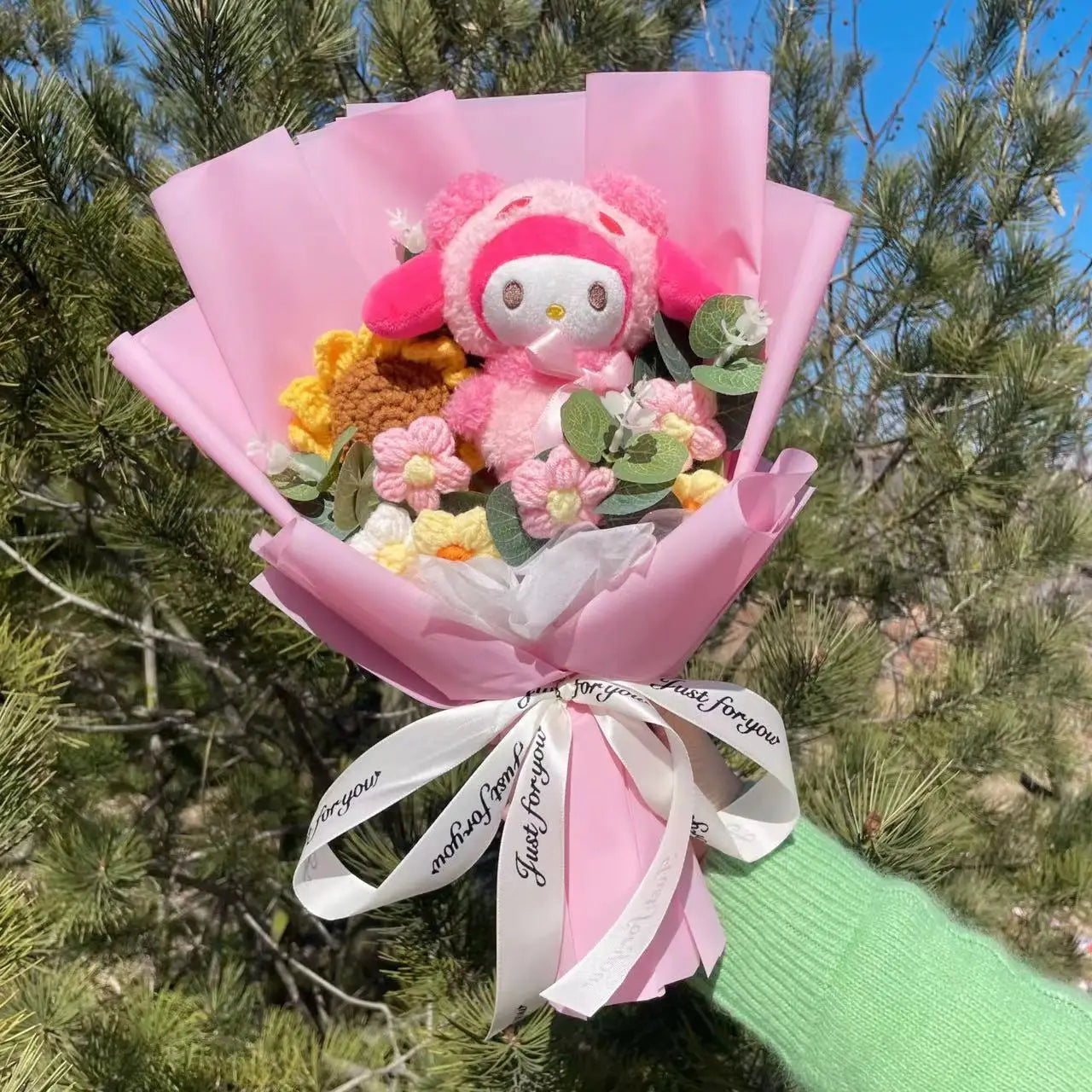 Hello Kitty Plush Bouquet – Perfect Gift for Every Occasion